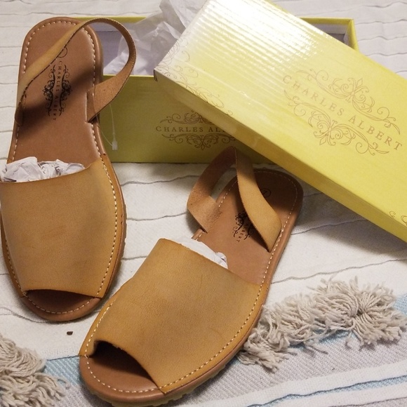 Charles Albert Shoes - Charles Albert slip on toe peek-a-boo shoes